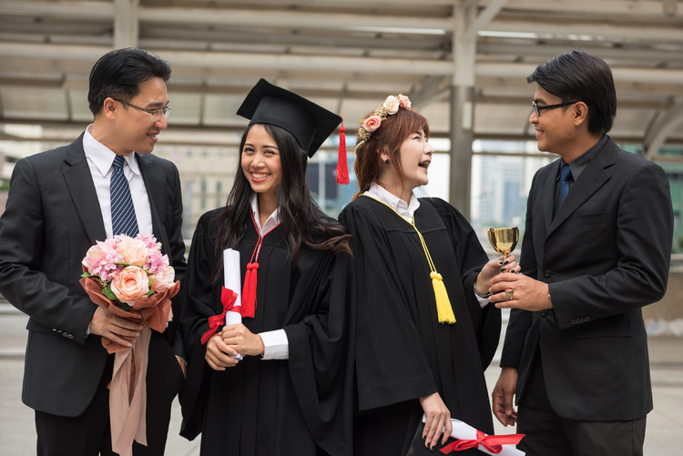 2025海南大学（Hainan University）录取预测：近三年各省分数线深度解析与报考建议