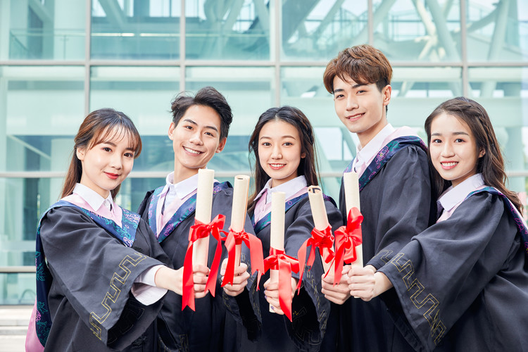 天津体育学院(Tianjin University of Sport)2025录取预测：基于2022-2024年各省分数线的报考策略