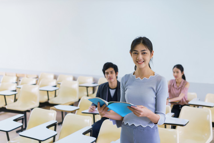 温州大学(Wenzhou University)2022-2024录取数据全景分析：25届考生择校指南