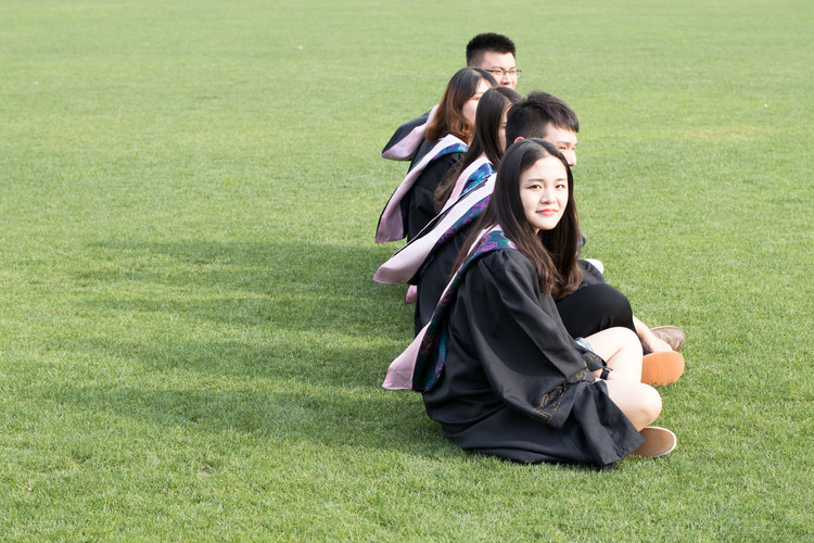 重庆交通大学(重交大)近三年四川录取数据深度解析：分数线、位次趋势与报考指南