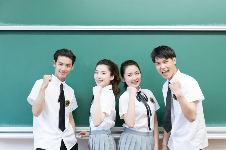 大连工业大学（Dalian Polytechnic University）2022-2024年全国录取数据全景分析：25届考生择校指南