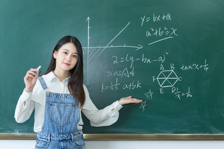 阿坝职业学院(ABA Vocational College)2025年度学费详解：专业分档与报考指南