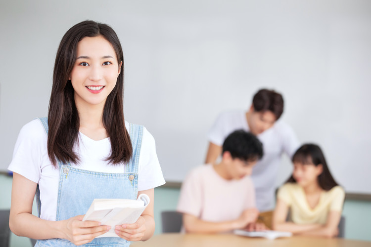 2025年广州大学（Guangzhou University）各省录取预测：基于2022-2024分数线大数据分析