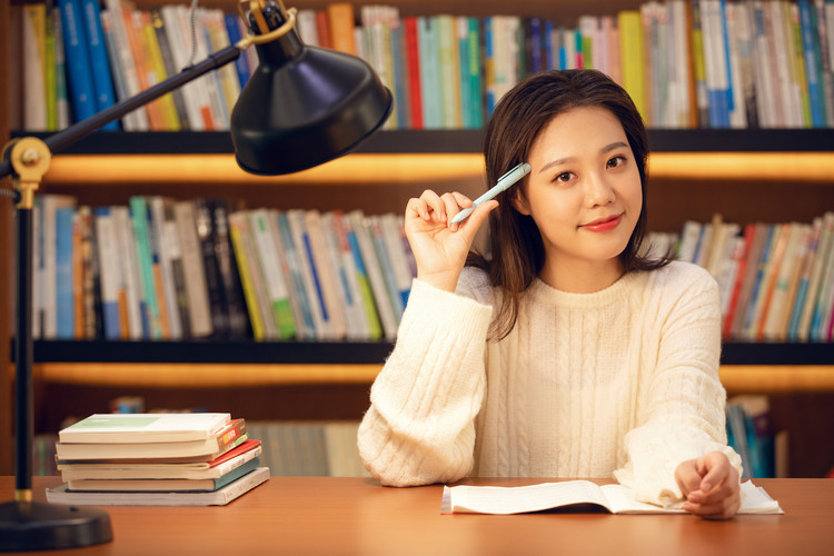 浙江财经大学(ZUFE)2022-2024年全国录取数据全景分析：2025届考生择校指南