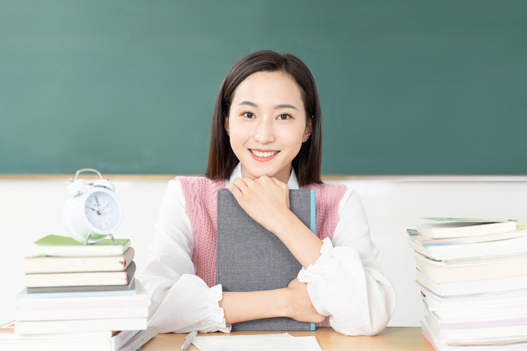 2025年佳木斯大学(JMU)录取预测：基于2022-2024年各省分数线大数据分析