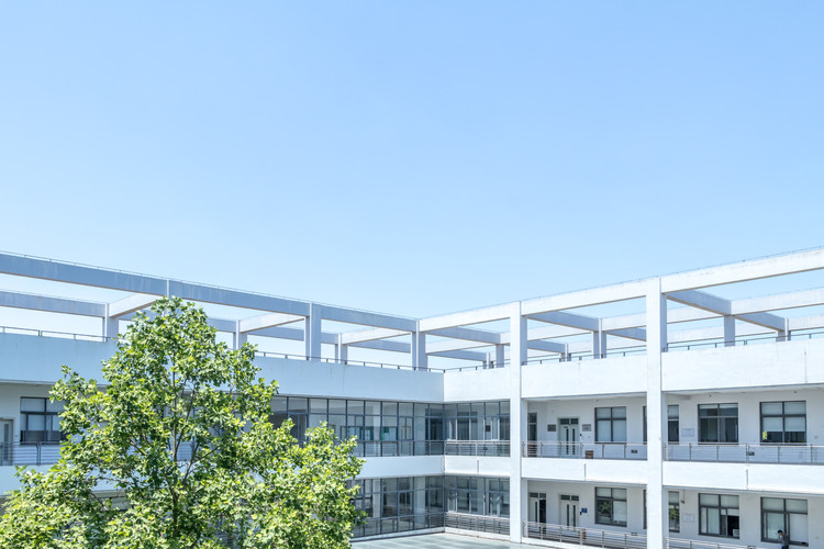 重庆大学(重大)2024河北录取数据公布：物理类609分可冲击，历史类需632分