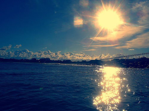 照镜子游戏作文700字(4篇)