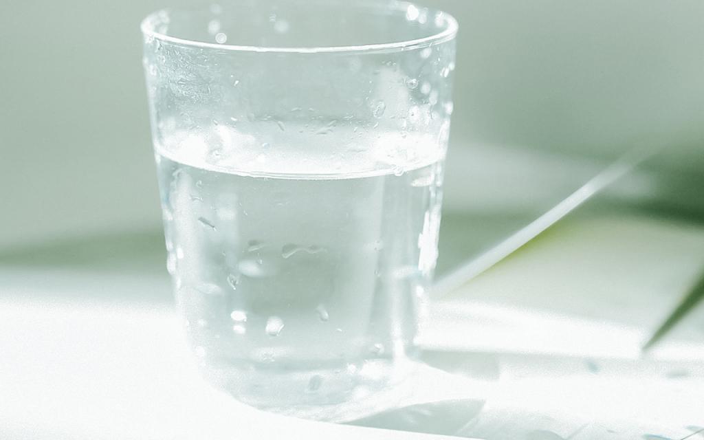 有关浅蓝深蓝观后感如何写